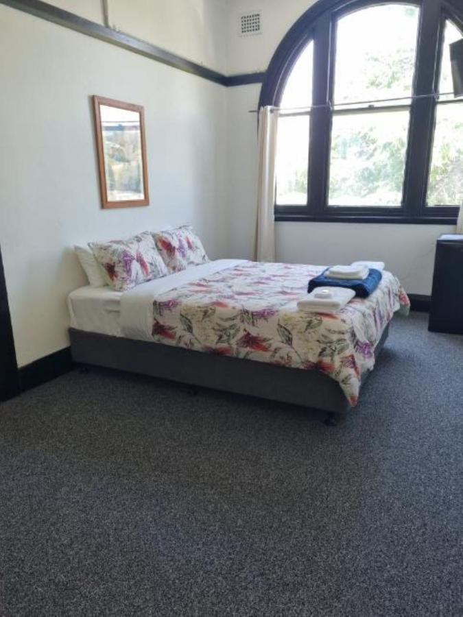 Imperial Hotel Motel Portland 2847 ภายนอก รูปภาพ